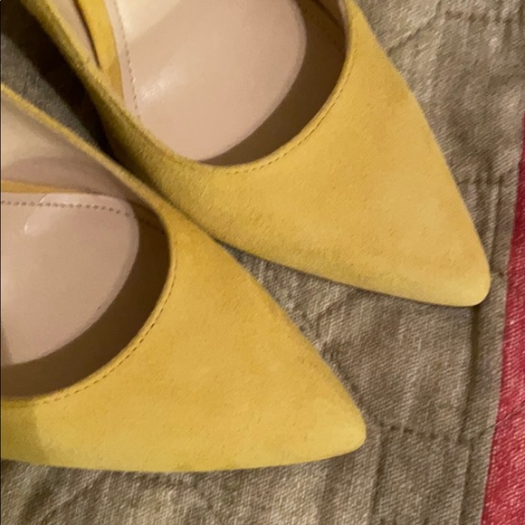 Suede Yellow 6M Nine West Tatiana Pointed - Picture 5 of 7